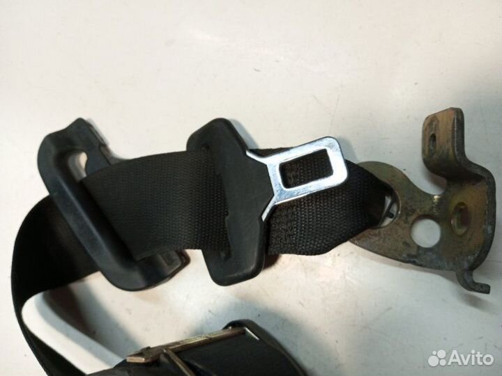 Ремень безопасности задний правый Mercedes-Benz