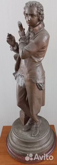 Статуя-скульптура Моцарт 19 век шпиатр