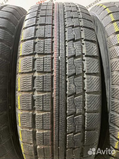 Toyo Winter Tranpath MK4a 205/60 R16 92Q