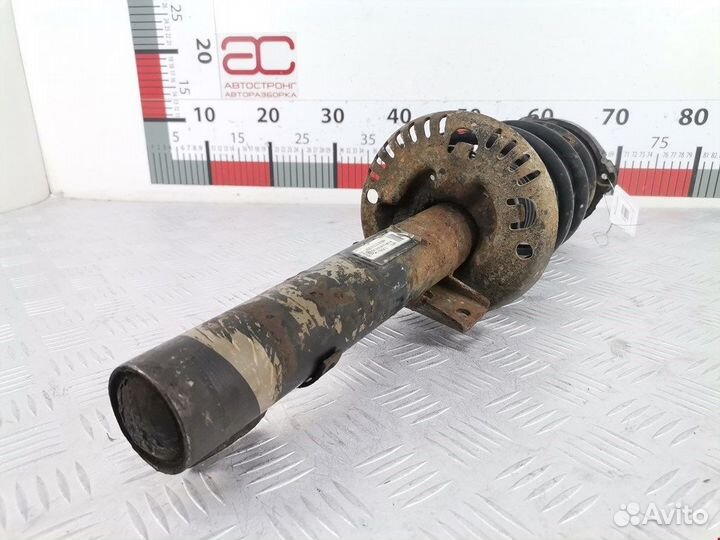 Стойка для Skoda Fabia 1