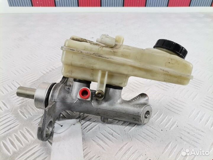 Цилиндр тормозной главный Renault Scenic 2 2004