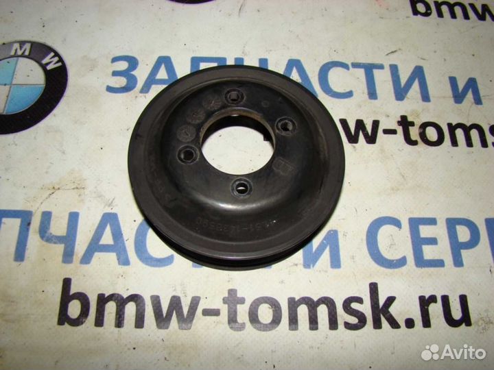 Шкив водяного насоса BMW X3 E83 2004 (Запчасти для