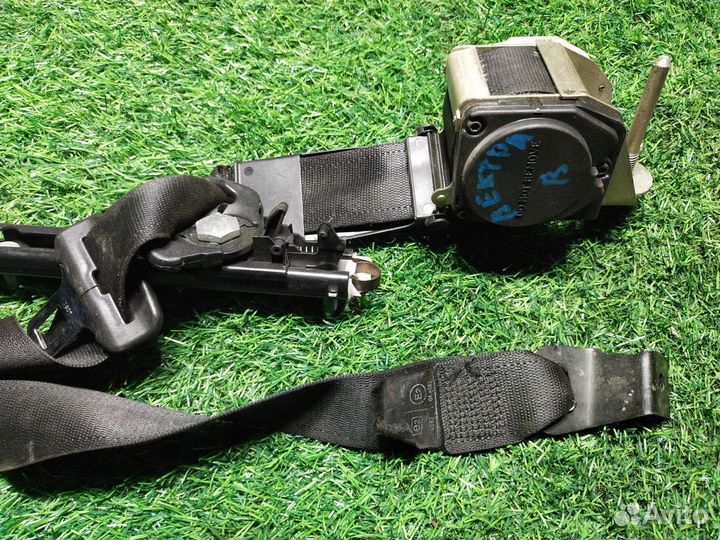 Ремень безопасности передний правый Opel Vectra B