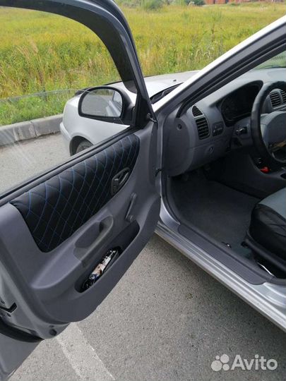 Вставки акцент