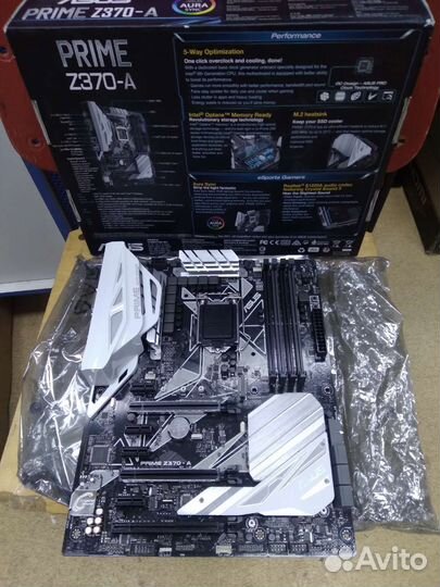 Материнская плата