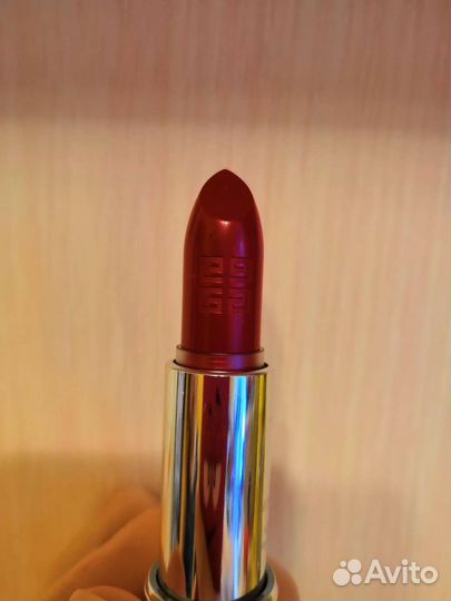 Помада givenchy le rouge 37