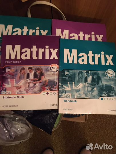 Учебники английского, усебное заведение Релод