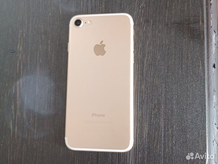 Телефон iPhone 7 128gb