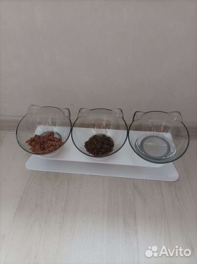 Миски для собак и кошек