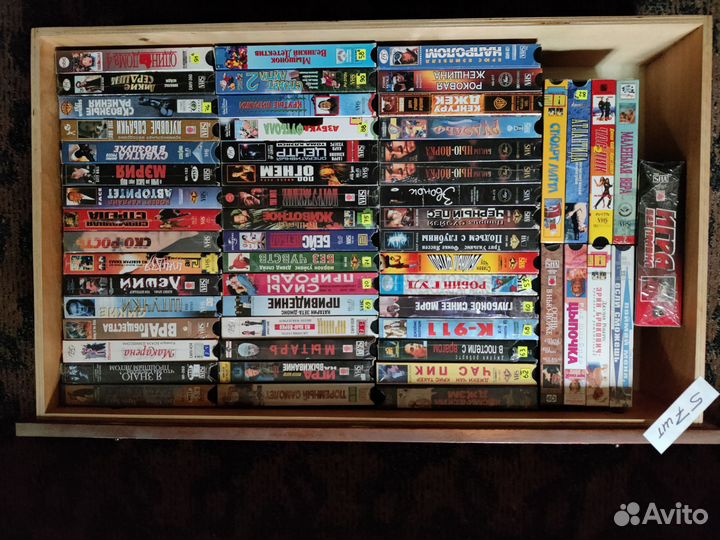 Видеокассеты VHS - лицензия, студия и перезапись