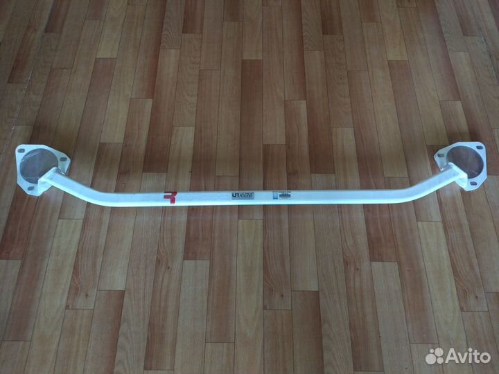 Распорка стоек Honda CR-V 5 поколения (2016-2022)