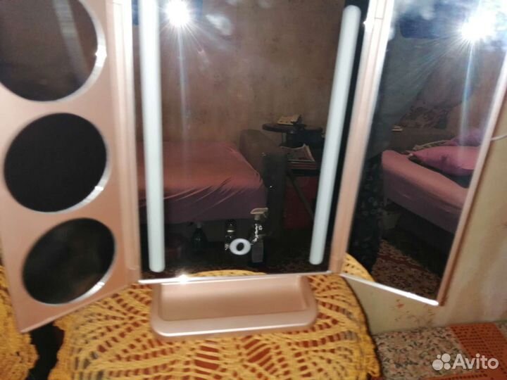 Зеркало настольное складное