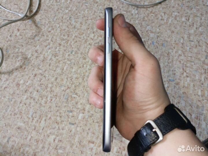 Телефон Samsung galaxy s7
