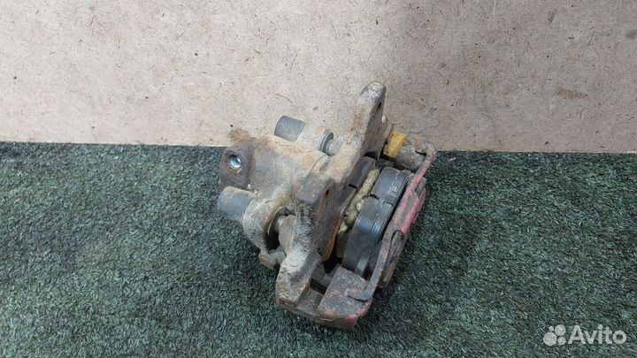 Суппорт тормозной задний правый 525 бмв E34