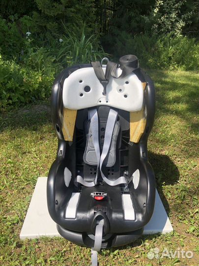 Автокресло Britax romer trifix i-size