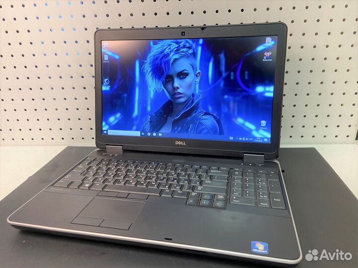 Ноутбук Dell latitude E6540