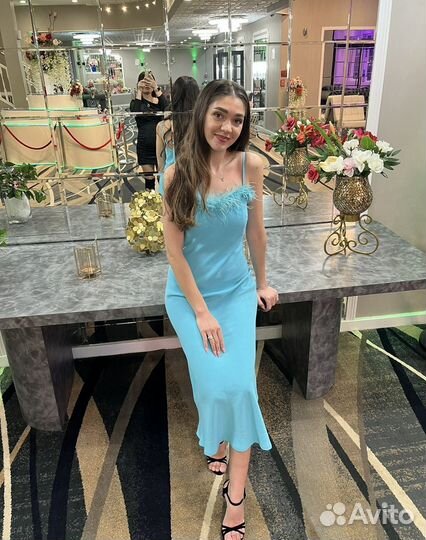 Вечернее платье