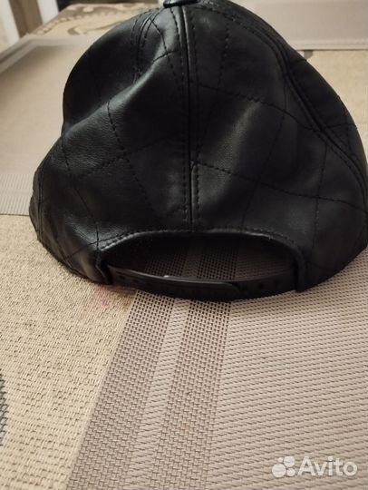 Бейсболка moschino кожа Италия
