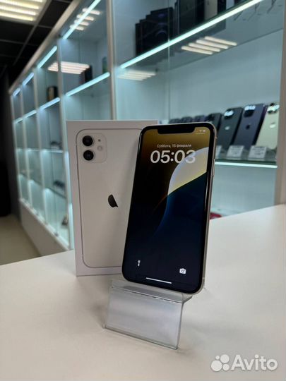 iPhone 11, 64 ГБ