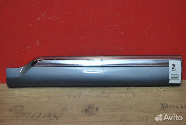 Молдинг двери задней правой Volvo Xc90