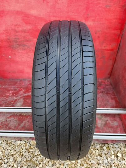 Michelin Primacy 4 215/65 R17