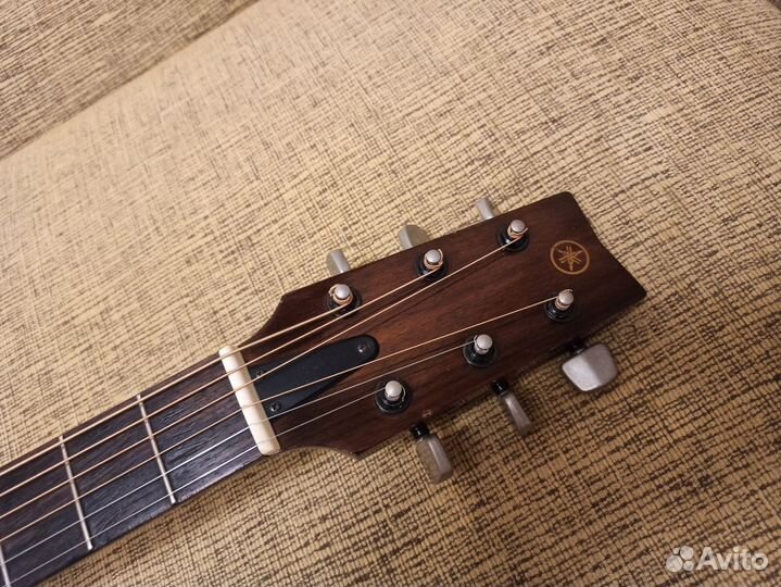 Акуcтичecкая гитара Yamaha FG-200J (Made in Japan)