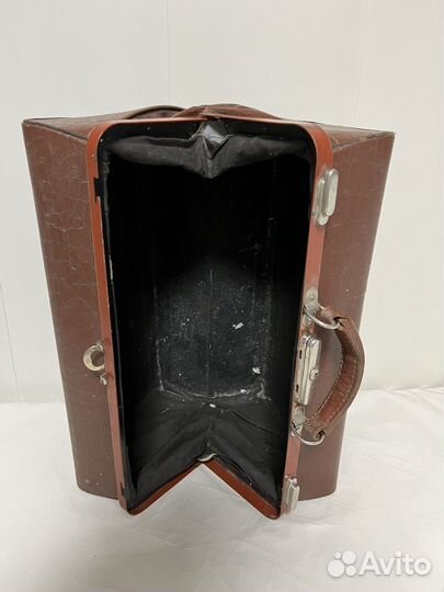 Чемоданчик саквояж