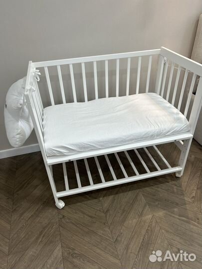 Кроватка для новорожденных бу с матрасом