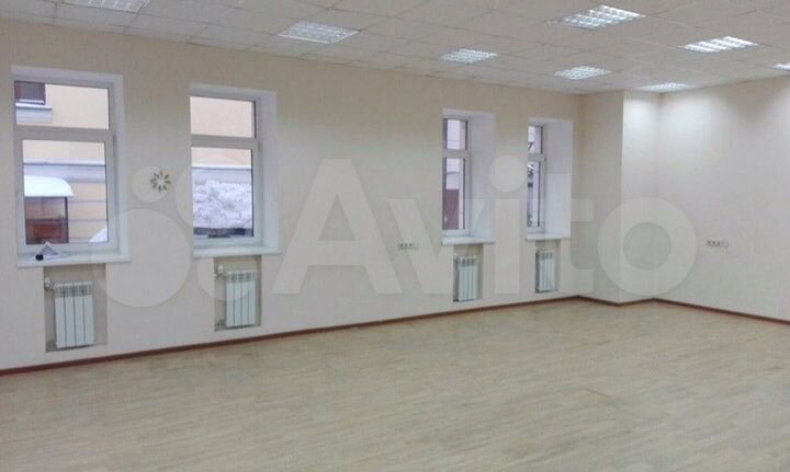 Аренда особняка 775 м2