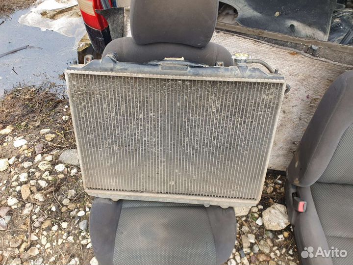 Радиатор Mazda BT2500 2.5 WL wlat МКПП