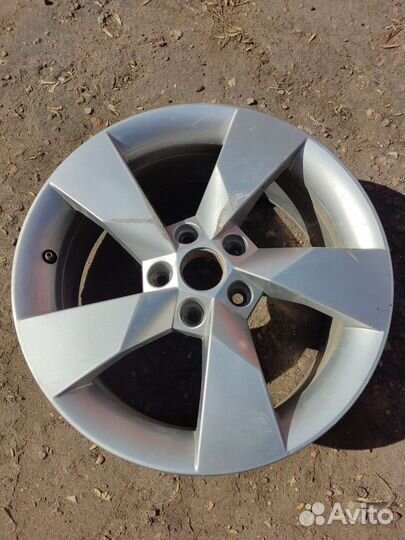 1 литой диск R17 Skoda Octavia