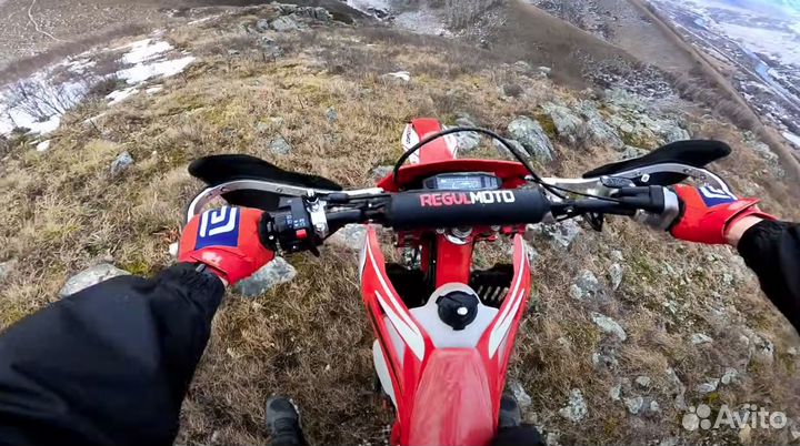 Мотоцикл Regulmoto Holeshot Red Edition(4 valves)