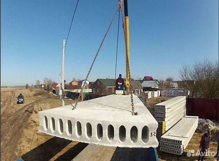 Плиты перекрытий близко