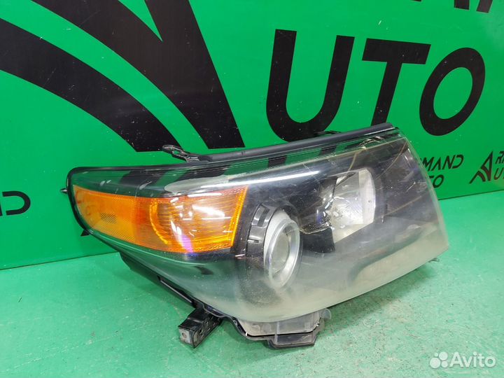 Фара правая Toyota Land Cruiser 200 рестайлинг