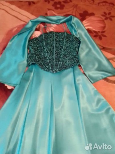 Вечернее платье в пол 42 44