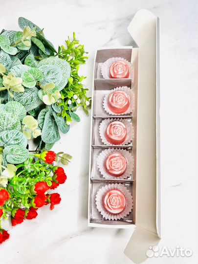 Шоколадные конфеты ручной работы