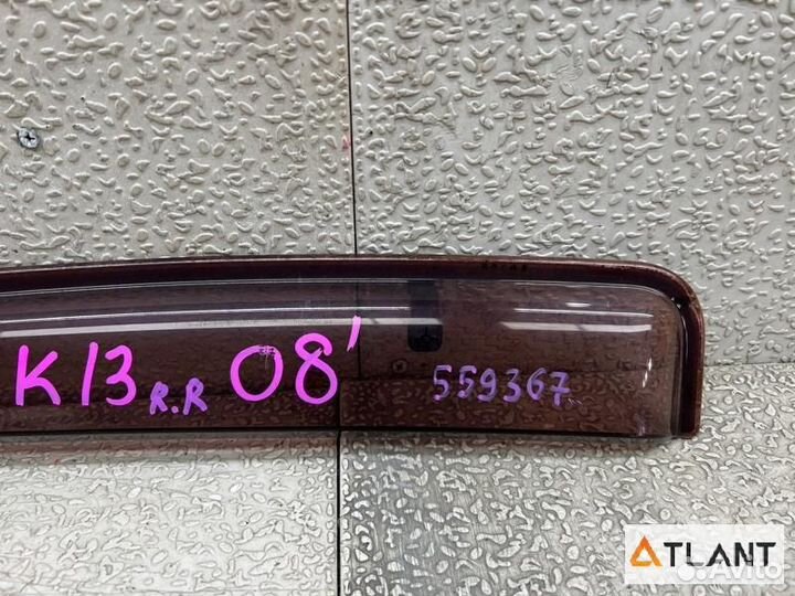 Ветровик задний правый nissan march