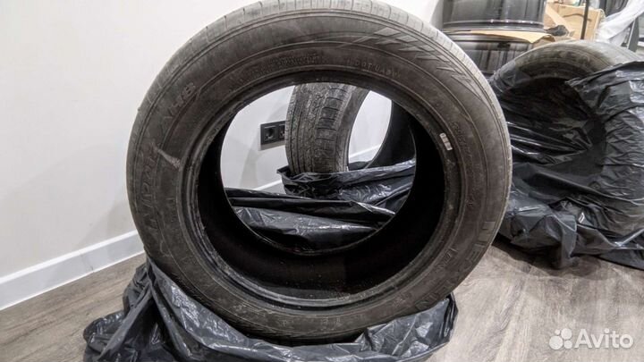 Nexen N'Priz AH8 215/55 R17