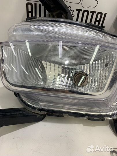 Фара противотуманная передняя левая Kia Rio 3