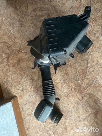 Корпус воздушного фильтра toyota