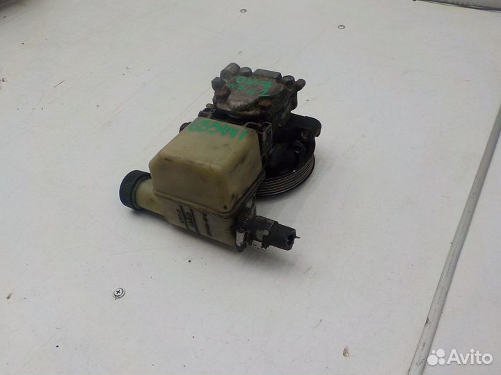 Насос гур на Mazda CX-7