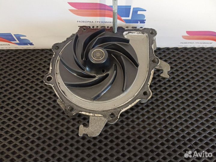 51065007049 Насос водяной (помпа) Man TGA