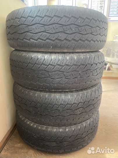 Toyo Open Country A/T Plus 215/65 R16