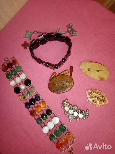 Броши, магнитный браслет