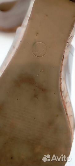 Босоножки женские 39 размер на танкетке пробка
