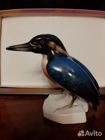 Статуэтка антикварная фарфор зимародок