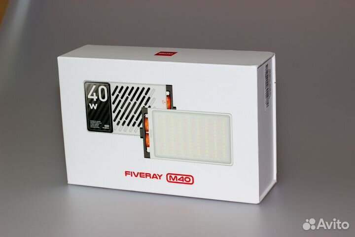 Светодиодный осветитель Zhiyun FiveRay M40