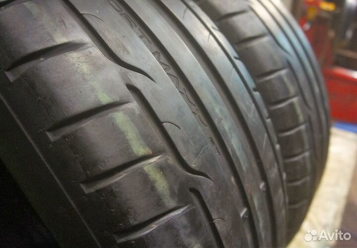 Dunlop Sport Maxx RT 235/55 R17 99V