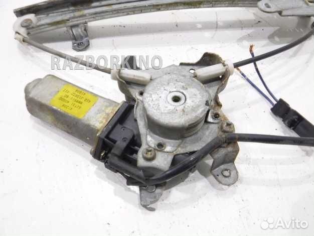 Стеклоподъемник электрический задний левый
