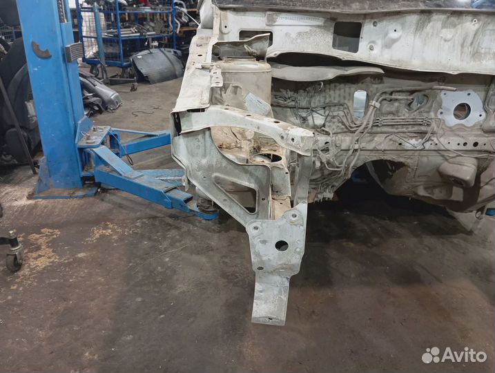 Лонжерон передний правый Nissan Tiida (C11)